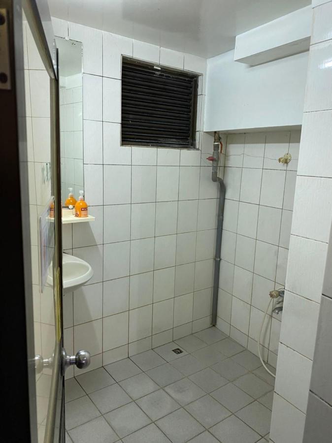 Guang Haw Hotel Tainan Buitenkant foto